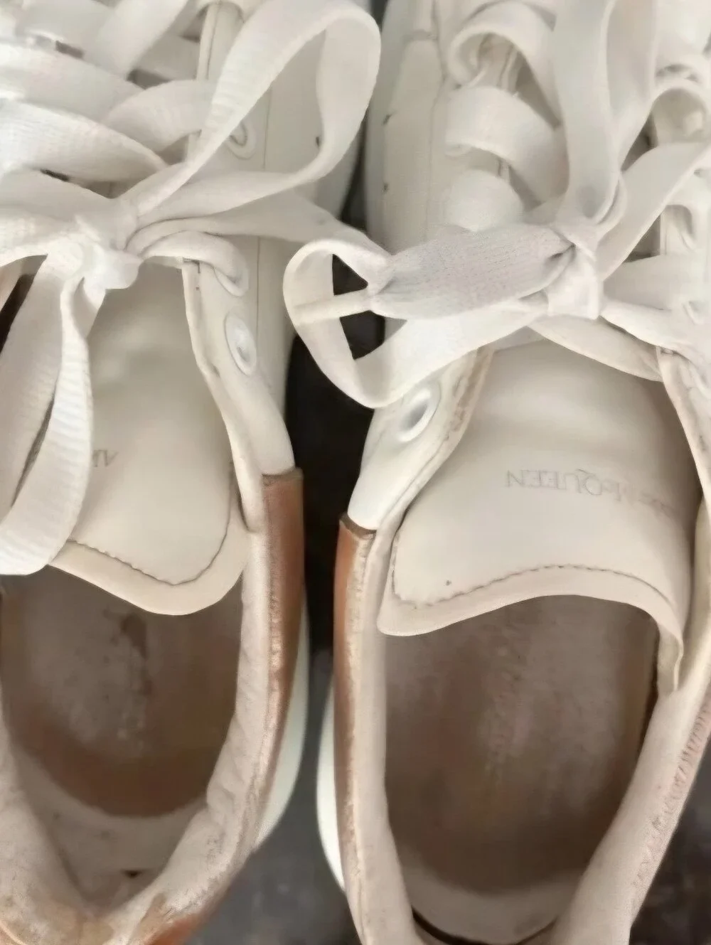 Alexander McQueen Size 39.5 (9.5) Oversized White And Rose Gold Sneakers - Picture 8 of 10